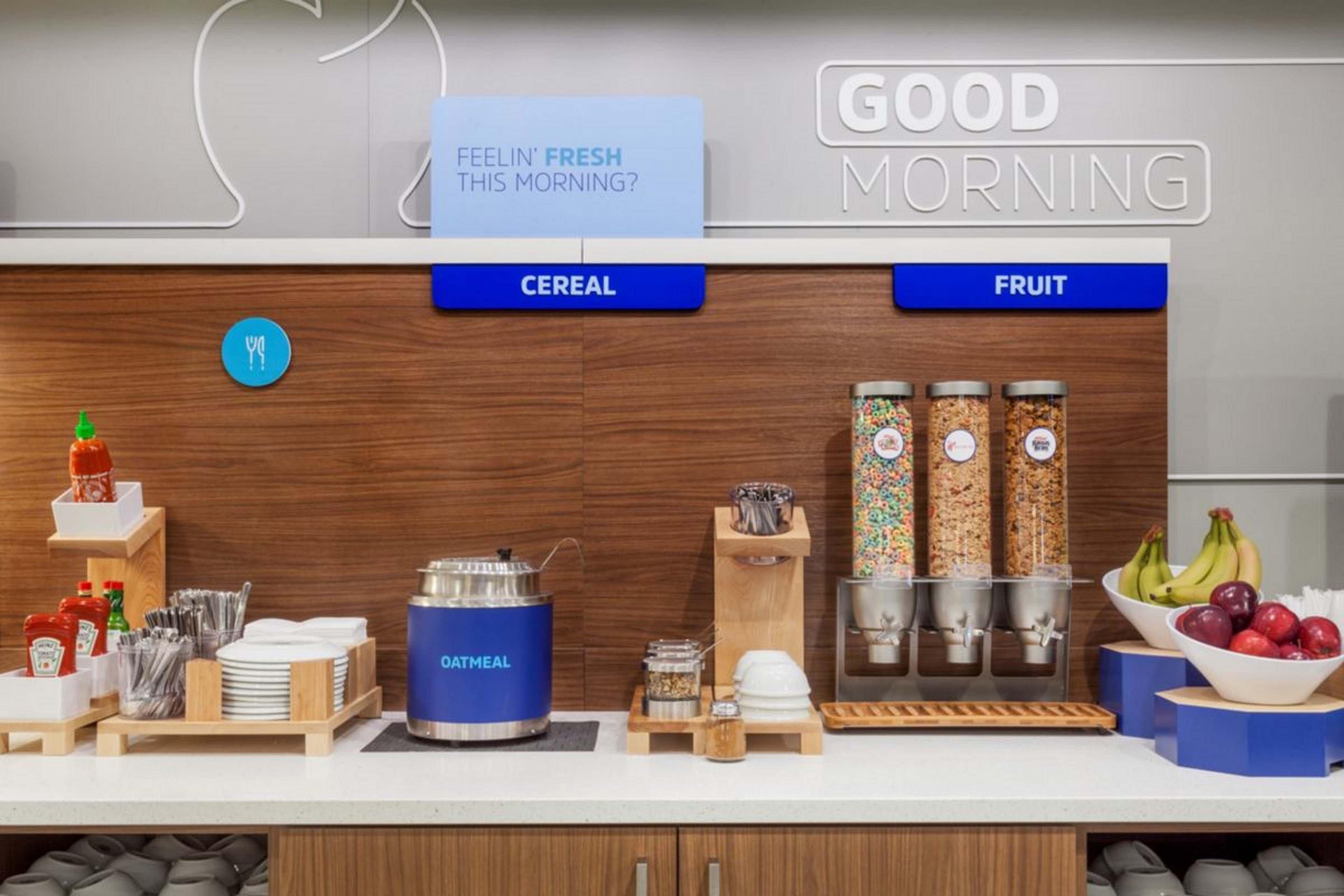 Holiday Inn Express Jamestown By Ihg Exteriör bild
