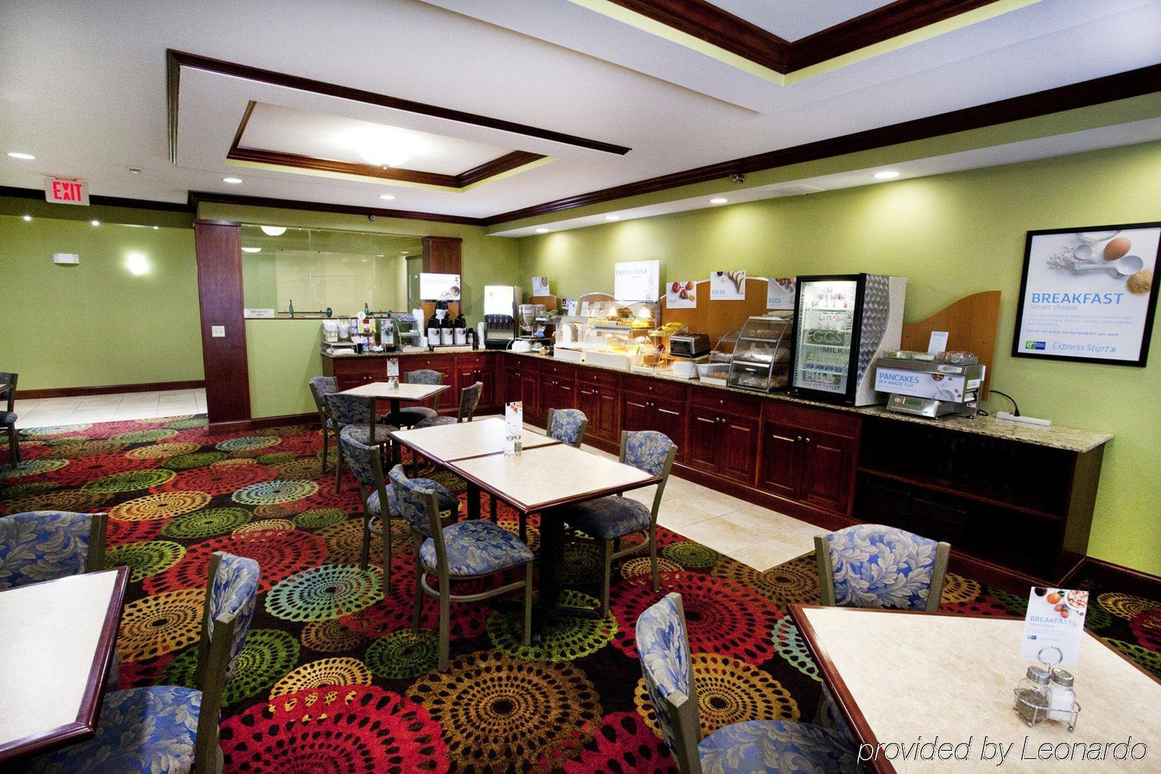 Holiday Inn Express Jamestown By Ihg Exteriör bild