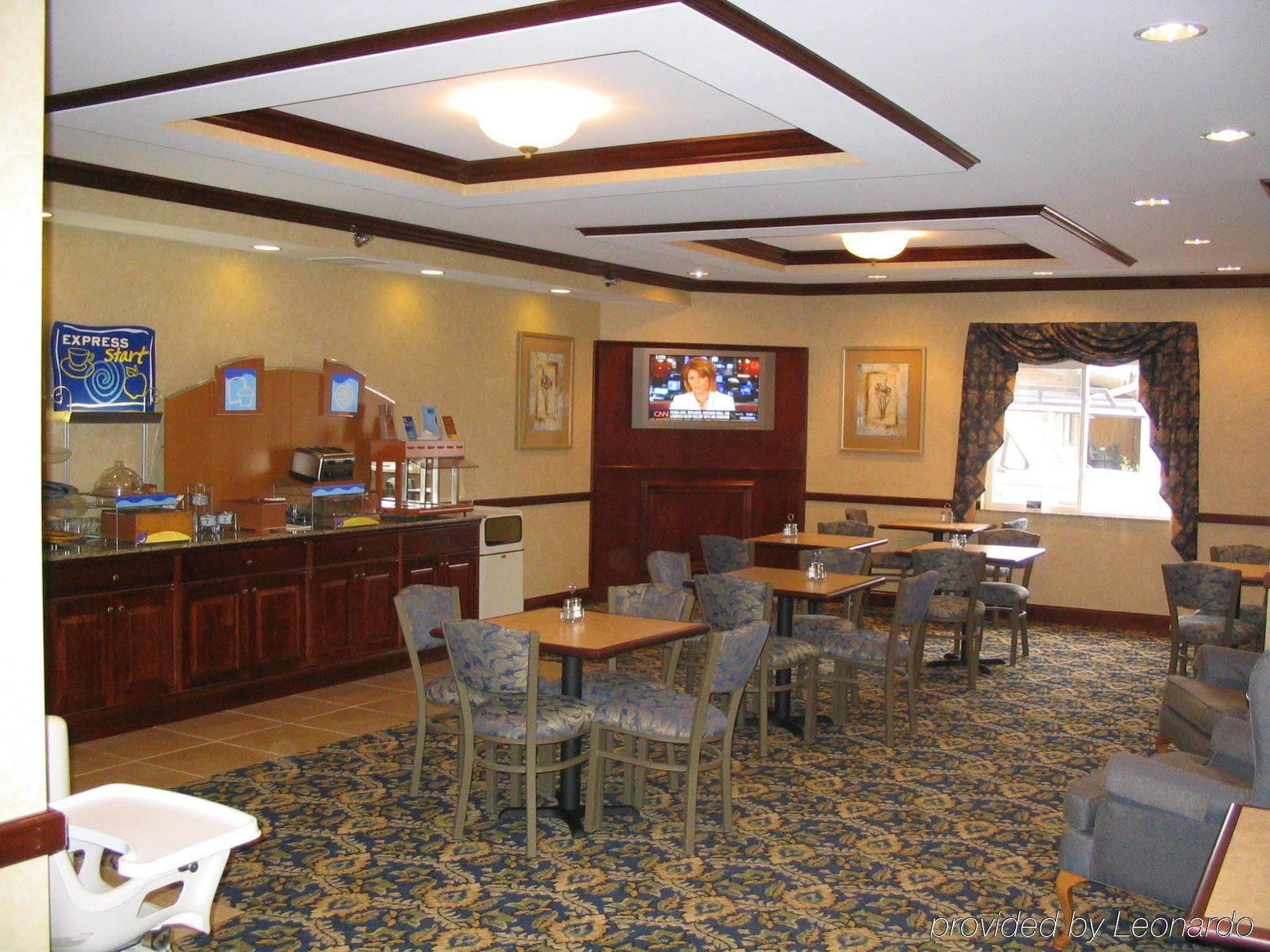 Holiday Inn Express Jamestown By Ihg Restaurang bild